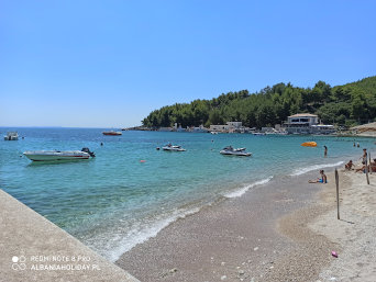 Himara Spile Beach